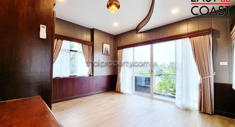 For sale 5 bedrooms house in Bang Lamung, Chonburi