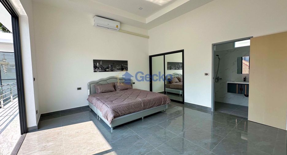 For sale 6 Beds house in Central Pattaya, Pattaya
