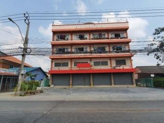 For sale 6 bed apartment in Phra Nakhon, Bangkok