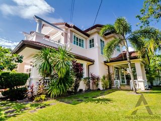 3 Bedroom House In Mueang Phuket