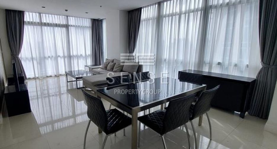 For rent 3 bedrooms condo in Pathum Wan, Bangkok