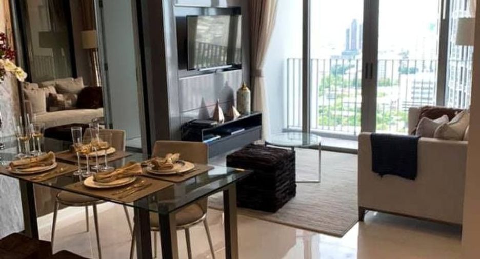 For sale 2 Beds condo in Sathon, Bangkok