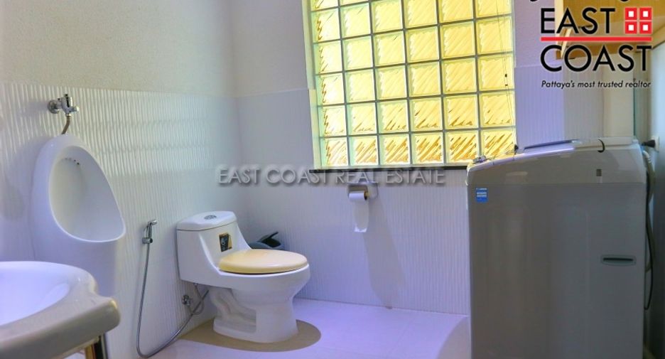 For rent and for sale 4 bedrooms house in Bang Lamung, Chonburi