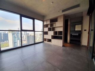 For rent and for sale studio condo in Watthana, Bangkok