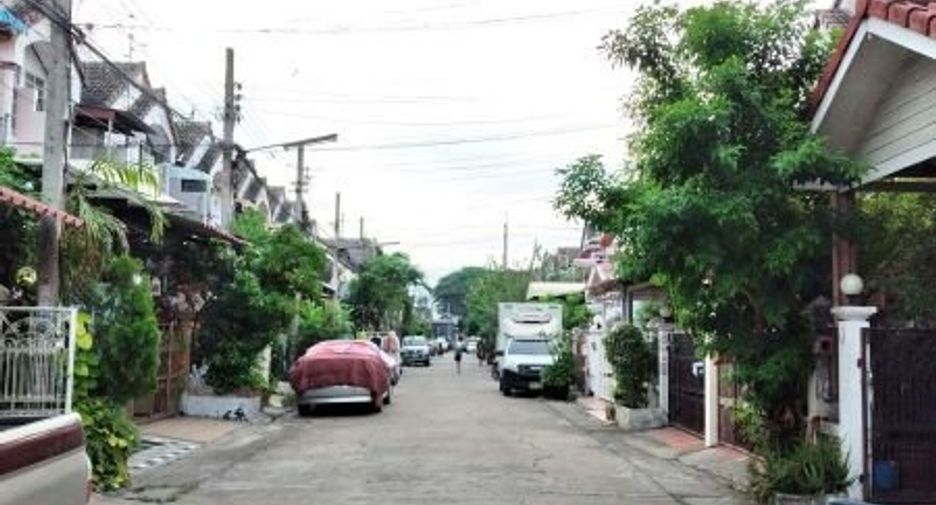 ขาย 3 ห้องนอน ทาวน์เฮ้าส์ ใน คลองสามวา, กรุงเทพฯ