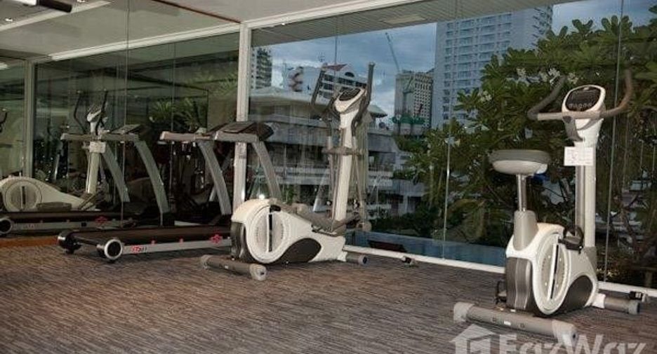 For rent 1 bed condo in Watthana, Bangkok