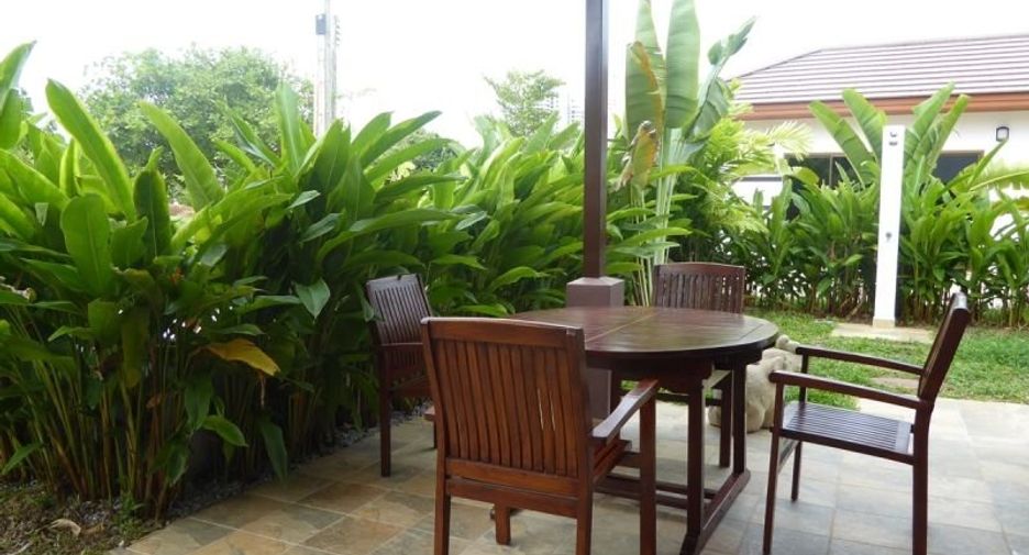For rent and for sale 2 bed townhouse in Mueang Rayong, Rayong