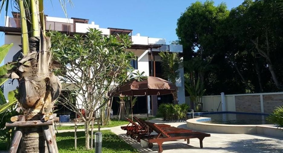 Reihenhaus zur Miete und zum Kauf mit 2 Zimmer in Mueang Rayong, Rayong