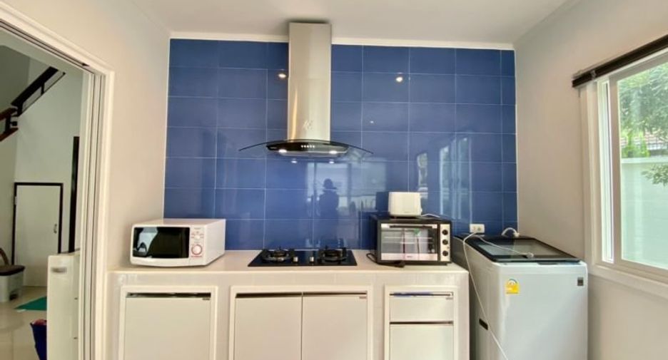 For rent and for sale 4 bedrooms house in Mueang Chiang Mai, Chiang Mai