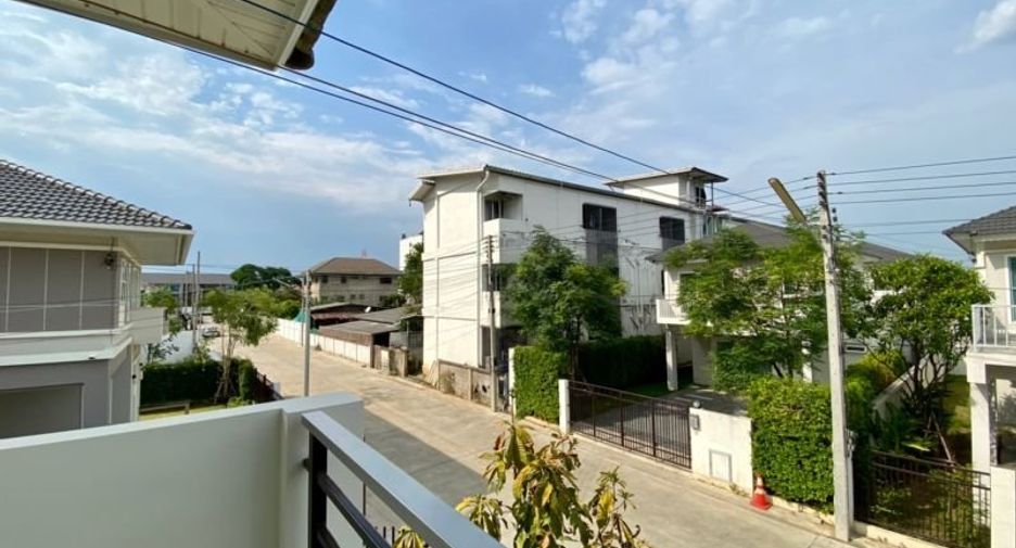 For rent and for sale 4 bedrooms house in Mueang Chiang Mai, Chiang Mai
