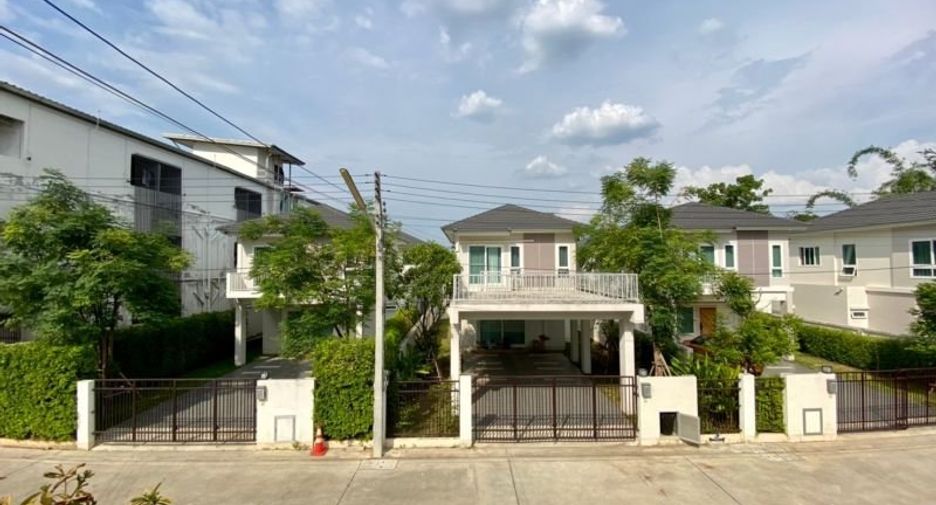 For rent and for sale 4 bedrooms house in Mueang Chiang Mai, Chiang Mai
