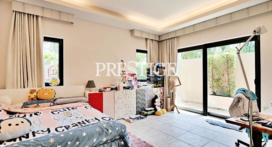 For sale 4 bedrooms house in Bang Lamung, Chonburi