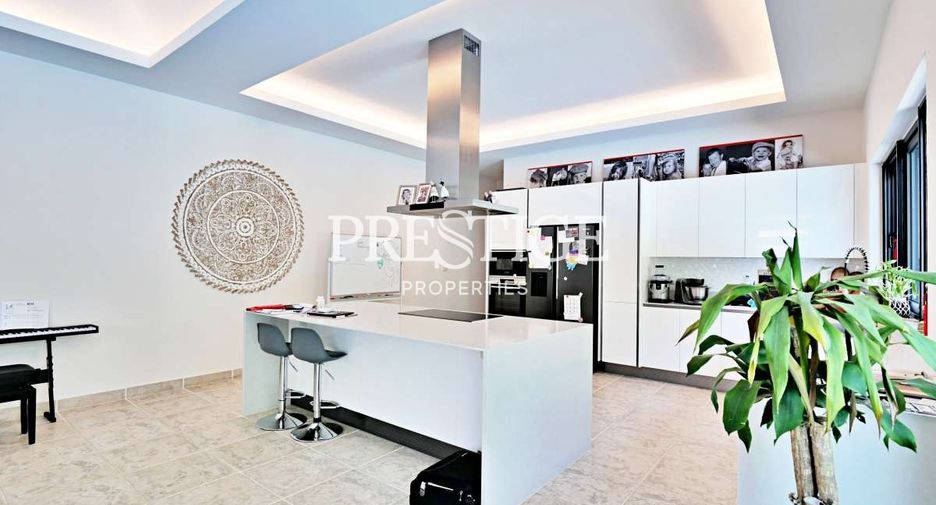 For sale 4 bedrooms house in Bang Lamung, Chonburi