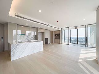 For sale スタジオ condo in Khlong Toei, Bangkok