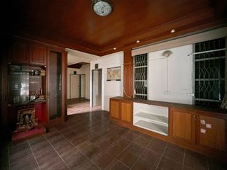 For sale 7 bed townhouse in Hua Hin, Prachuap Khiri Khan
