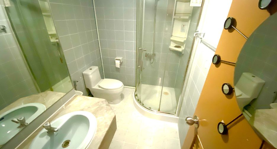For rent 2 bedrooms condo in Suan Luang, Bangkok