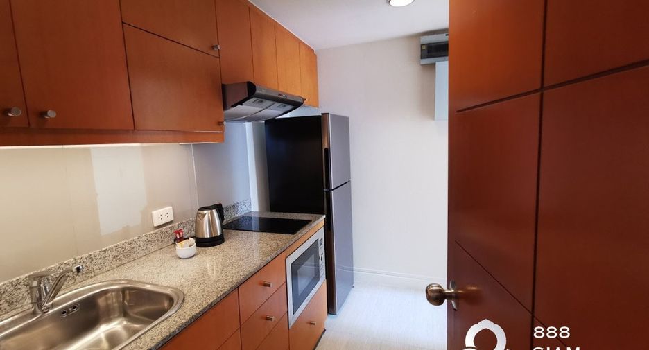 For rent 1 bed condo in Yan Nawa, Bangkok