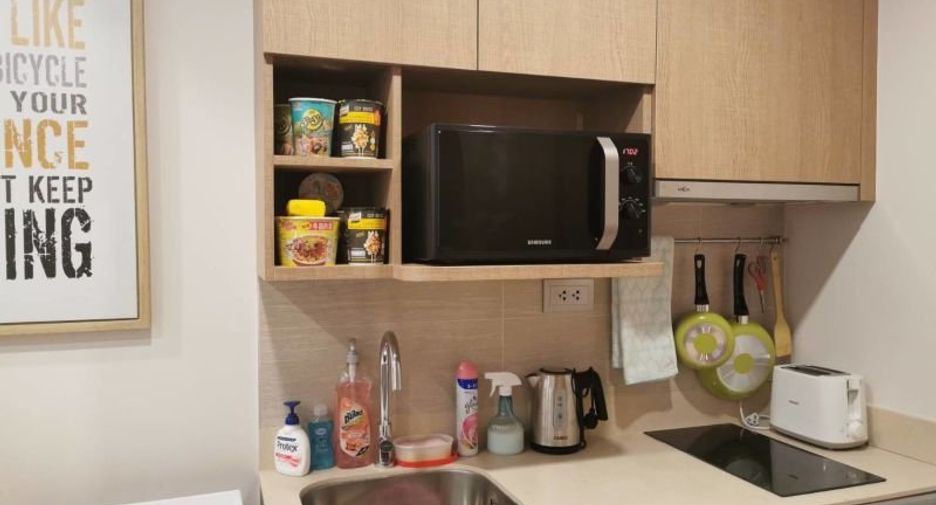 Wohnung zur Miete und zum Kauf mit 1 Zimmer in Pathum Wan, Bangkok