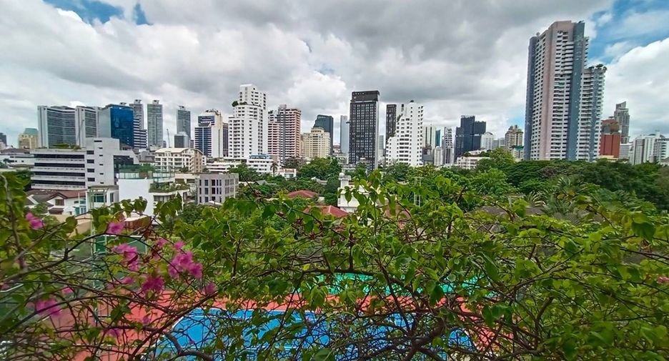Wohnung zur Miete mit 4 Zimmer in Watthana, Bangkok