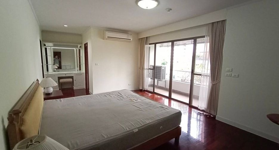 Wohnung zur Miete mit 4 Zimmer in Watthana, Bangkok