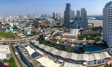 For sale 2 bed condo in Yan Nawa, Bangkok