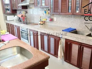 À vendre 4 chambres maison à Bang Lamung, Chonburi