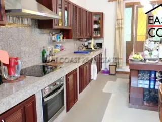 À vendre 4 chambres maison à Bang Lamung, Chonburi