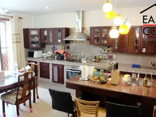 À vendre 4 chambres maison à Bang Lamung, Chonburi