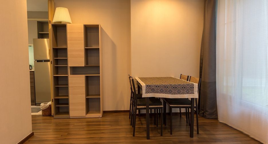 For rent and for sale 1 bed condo in Watthana, Bangkok