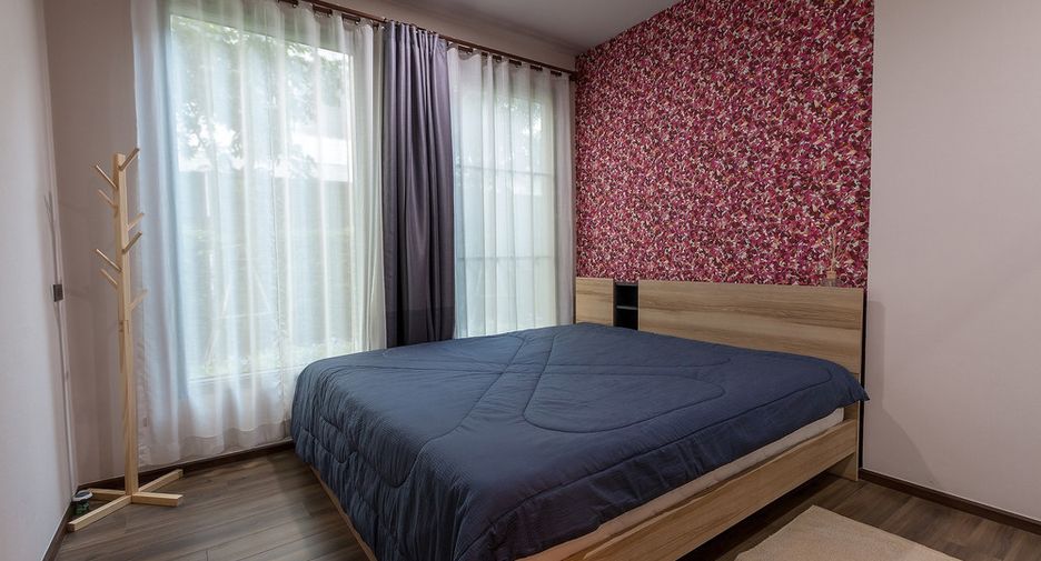 For rent and for sale 1 bed condo in Watthana, Bangkok