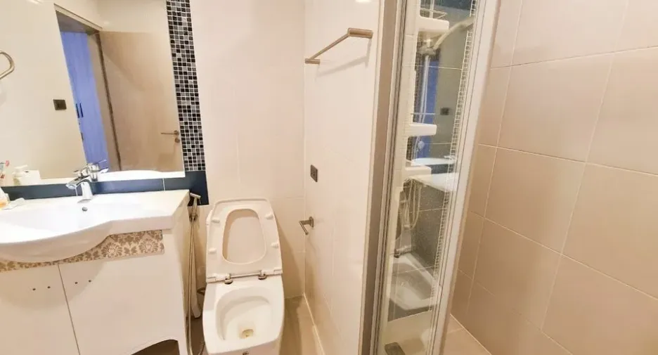 For rent 2 Beds condo in Khlong Toei, Bangkok