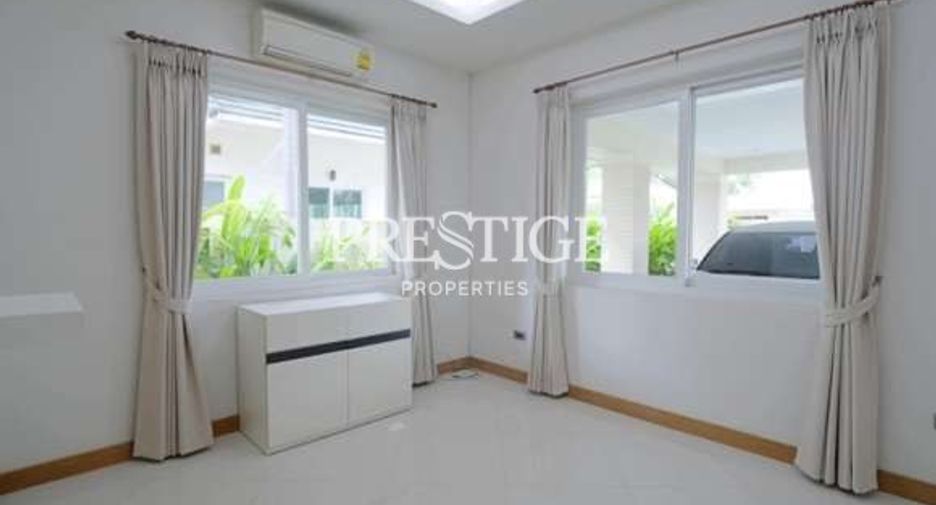 For sale 3 bedrooms house in Bang Lamung, Chonburi
