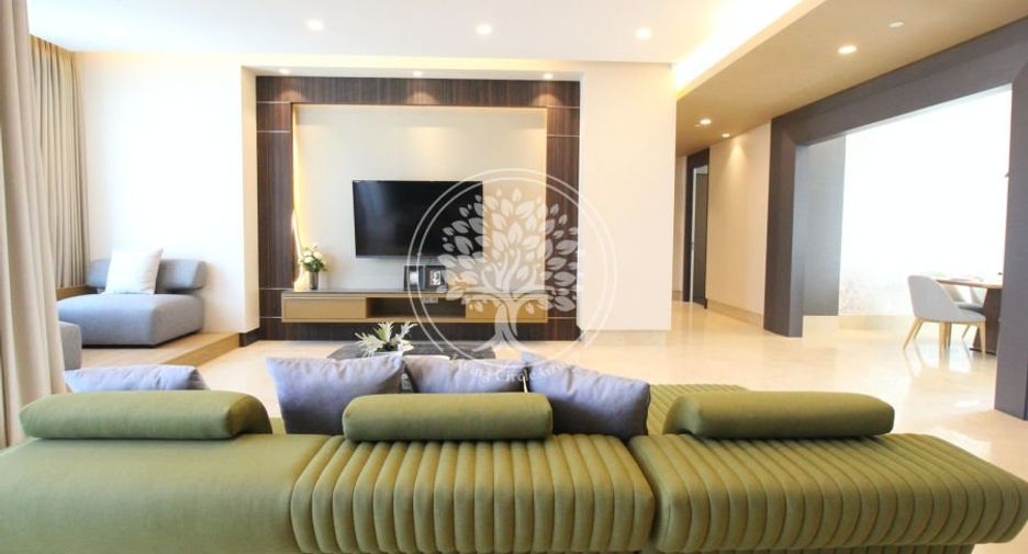 À louer et à vendre 3 chambres condo à Sathon, Bangkok