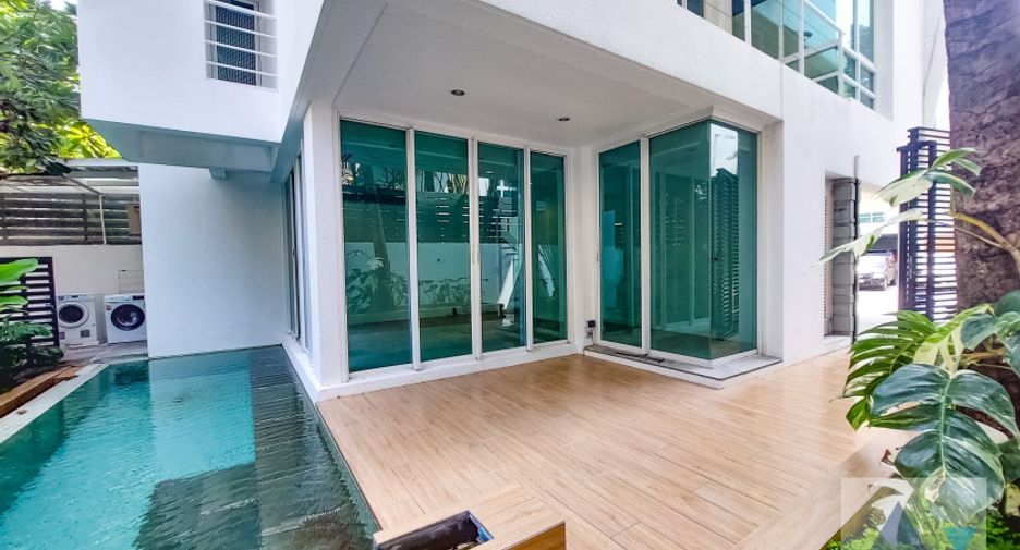 For rent 5 bed house in Sathon, Bangkok