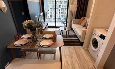 For rent 2 Beds condo in Huai Khwang, Bangkok