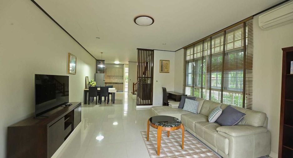 For rent 2 bed townhouse in Kathu, Phuket