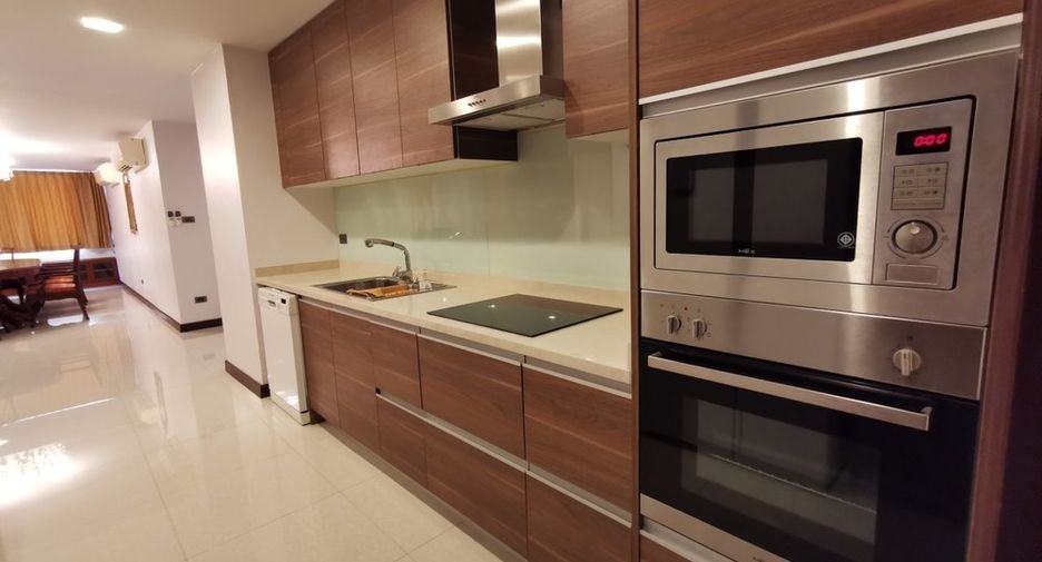 Продажа 3 спальни кондо в Щаттхана, Бангкок