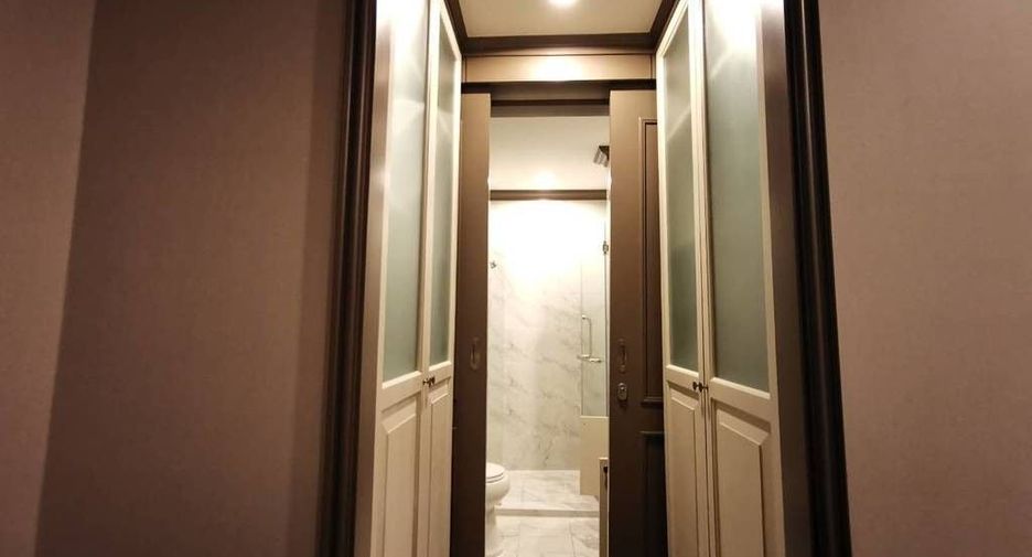 For sale studio condo in Pathum Wan, Bangkok