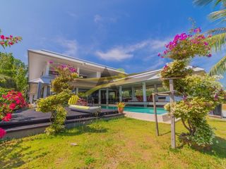 For rent and for sale 7 bedrooms villa in Thalang, Phuket