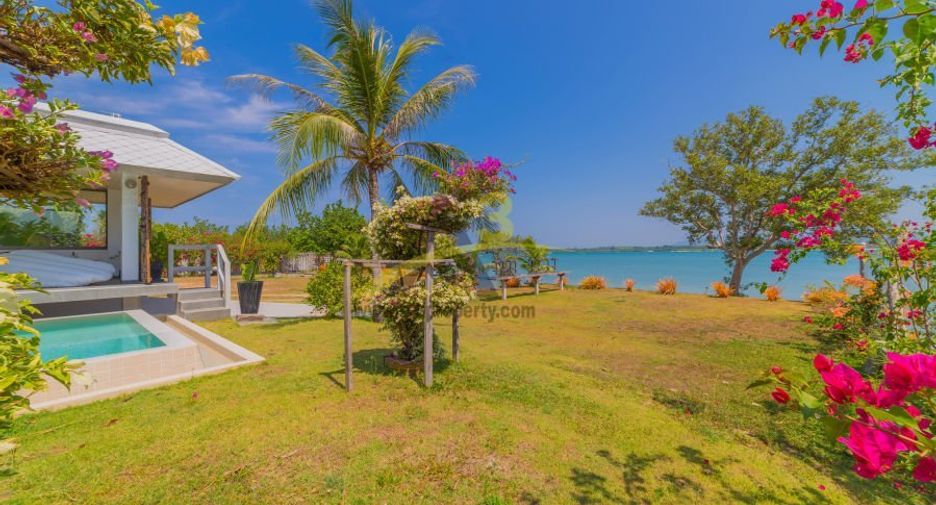 Villa en alquiler y en venta de 7 habitaciones en Thalang, Phuket