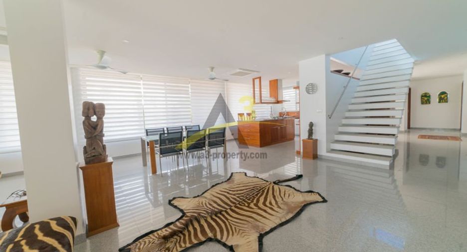 Villa en alquiler y en venta de 7 habitaciones en Thalang, Phuket