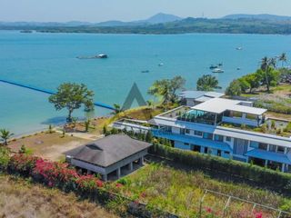 For rent and for sale 7 bedrooms villa in Thalang, Phuket