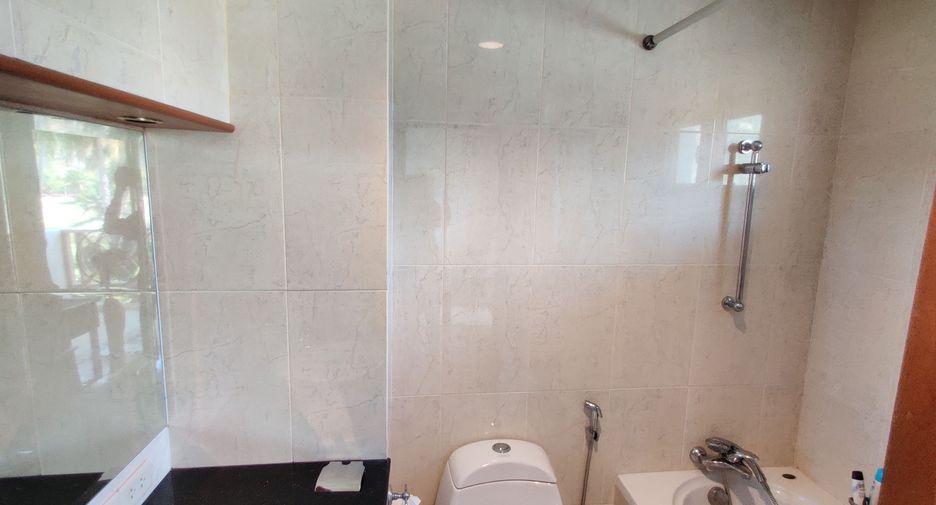 For rent 2 bed condo in Cha Am, Phetchaburi