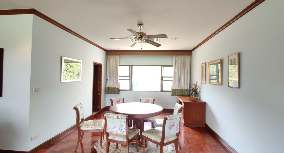 For rent 2 bed condo in Cha Am, Phetchaburi