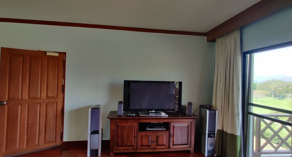 For rent 2 bed condo in Cha Am, Phetchaburi