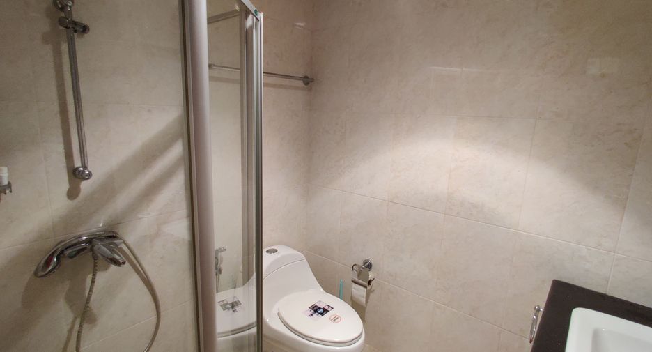 For rent 2 bed condo in Cha Am, Phetchaburi