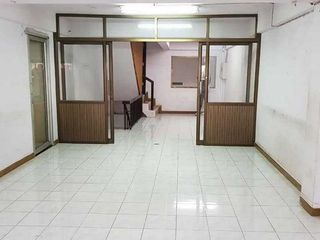 For sale and for rent 1 bed office in Bang Na, Bangkok