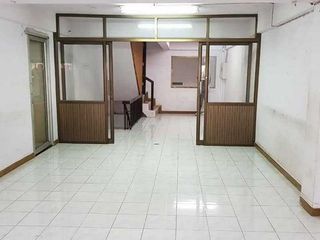 For rent and for sale 1 bed office in Bang Na, Bangkok
