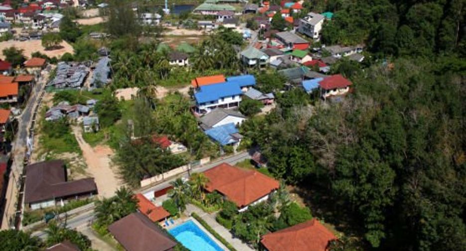 For rent 4 Beds villa in Kathu, Phuket