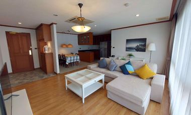 For rent 2 bed condo in Watthana, Bangkok